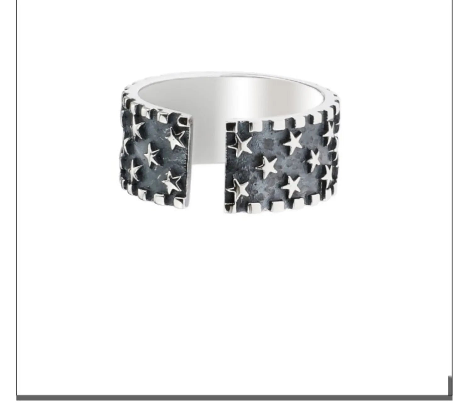 Adjustable silver ring with geometric five-pointed star pattern