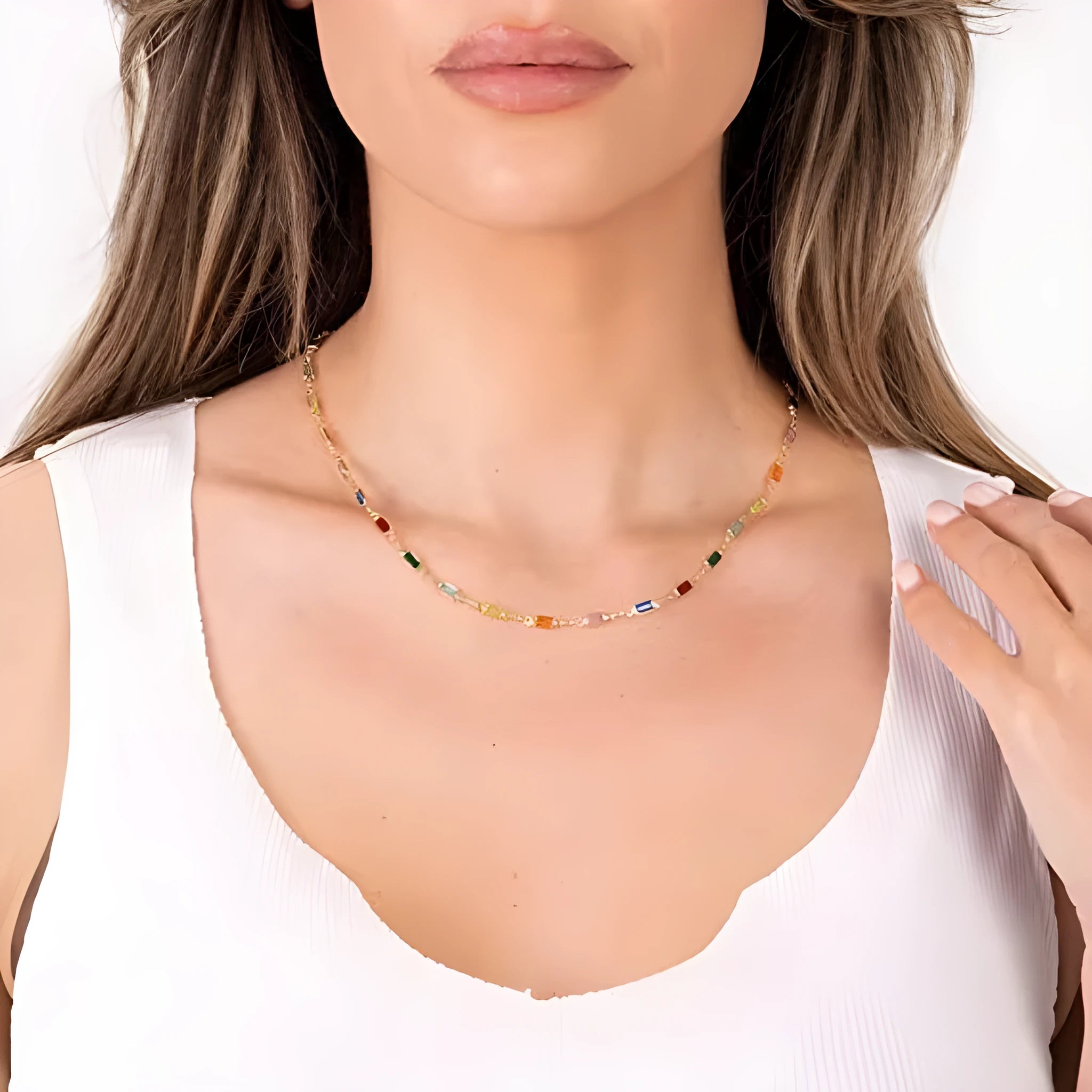 Ladies geometric crystal necklace with adjustable alloy chain 41-50cm cold wind style