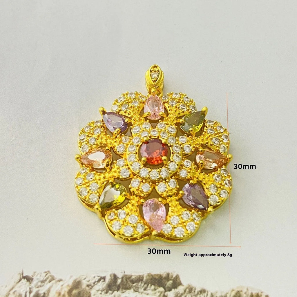 Close-up of a women's flower-shaped zircon pendant necklace in a gold electroplated finish.