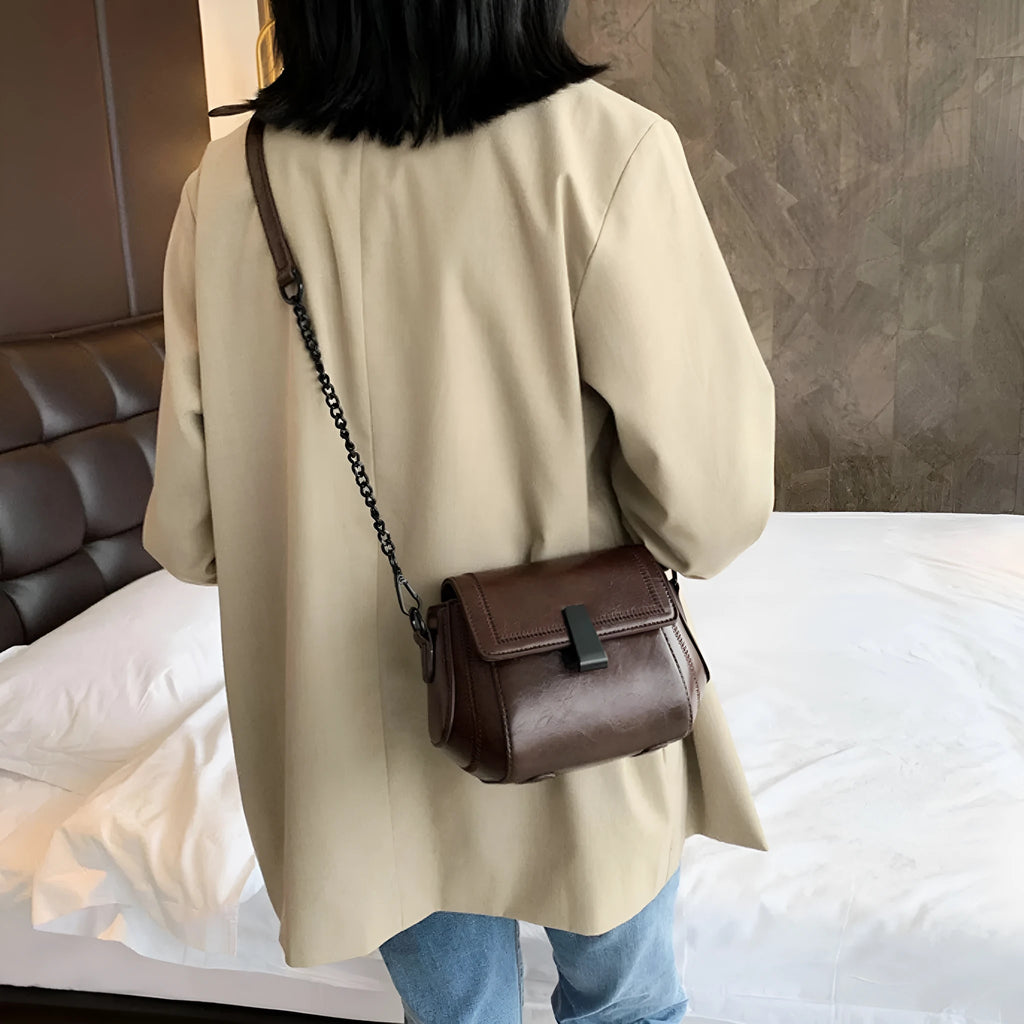 Korean style PU shoulder crossbody bag in beige with clamshell opening and crossbody strap