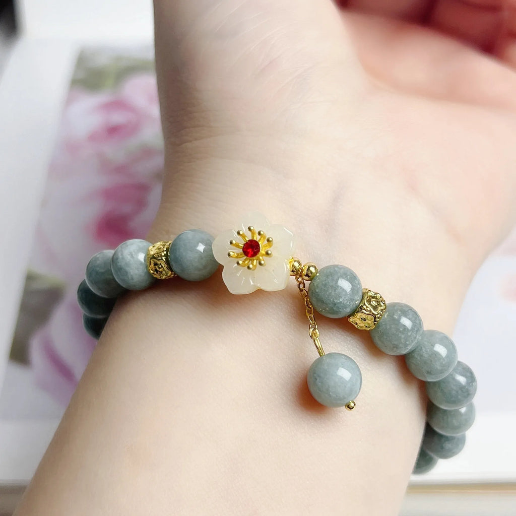 Women's adjustable jade bracelet with rope fastening in retro style