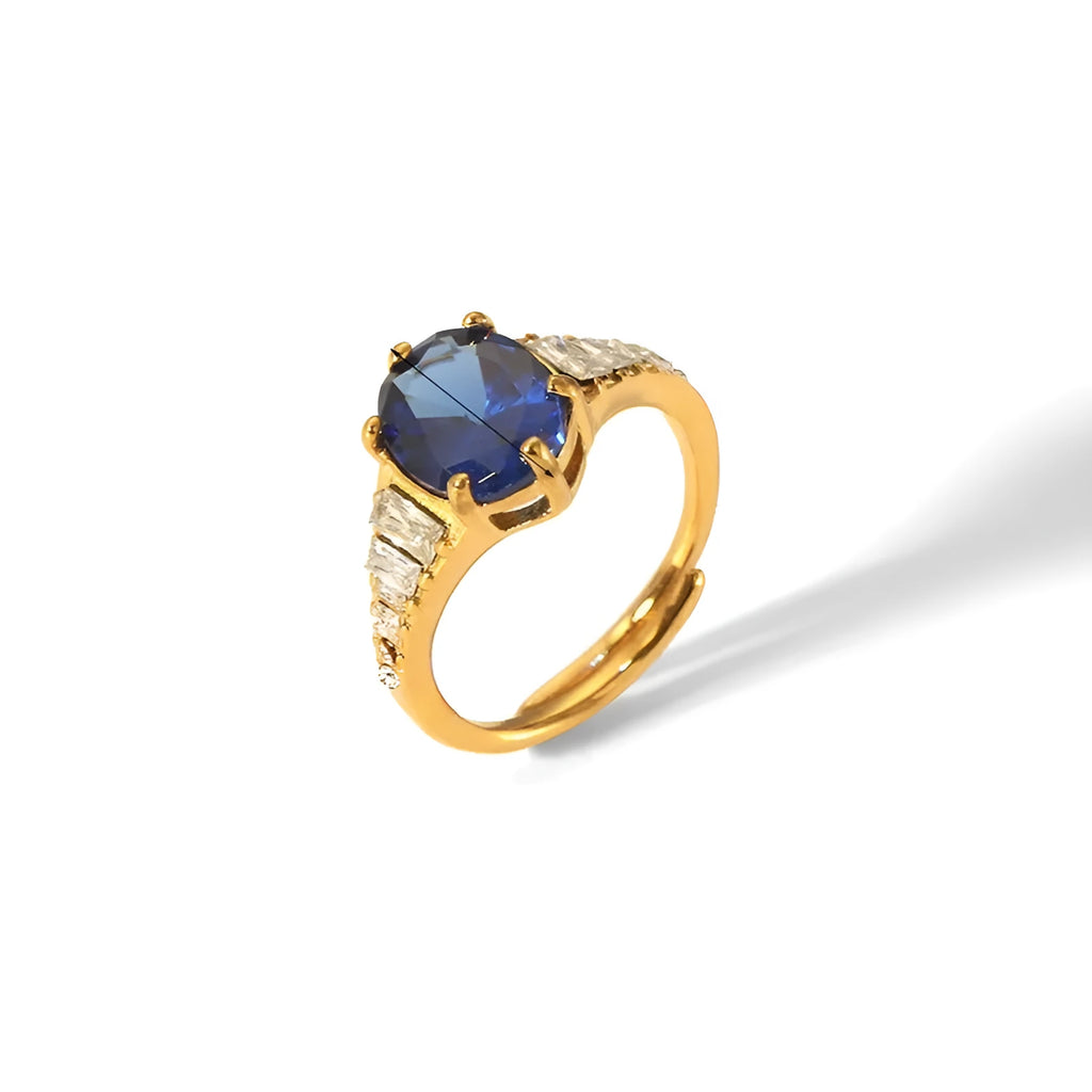 18K gold plated stainless steel open ring with geometric shape on finger