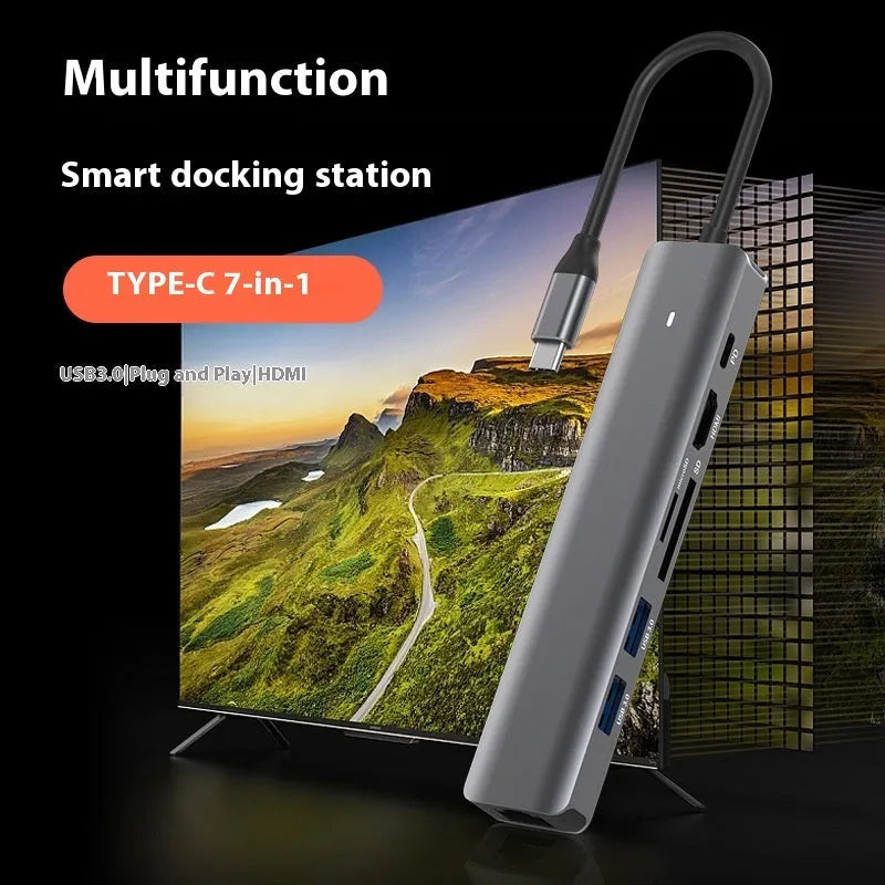 LQT-LH07 7-in-1 USB-C PD computer hub and card reader on a desk.