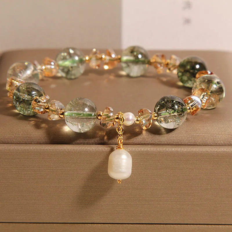 Women's natural chorite crystal bracelet with green phantom quartz beads in Japanese Korean minimalist style