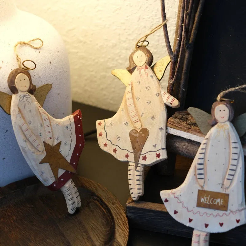 Hand-carved wooden door plate pendant with American country style and choice of love heart, XINGX or letters design