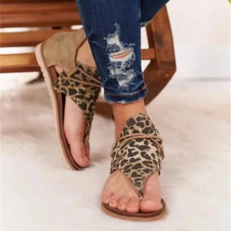 Flat plus size sandals with back zipper, leopard print, black or khaki, sizes 35-42