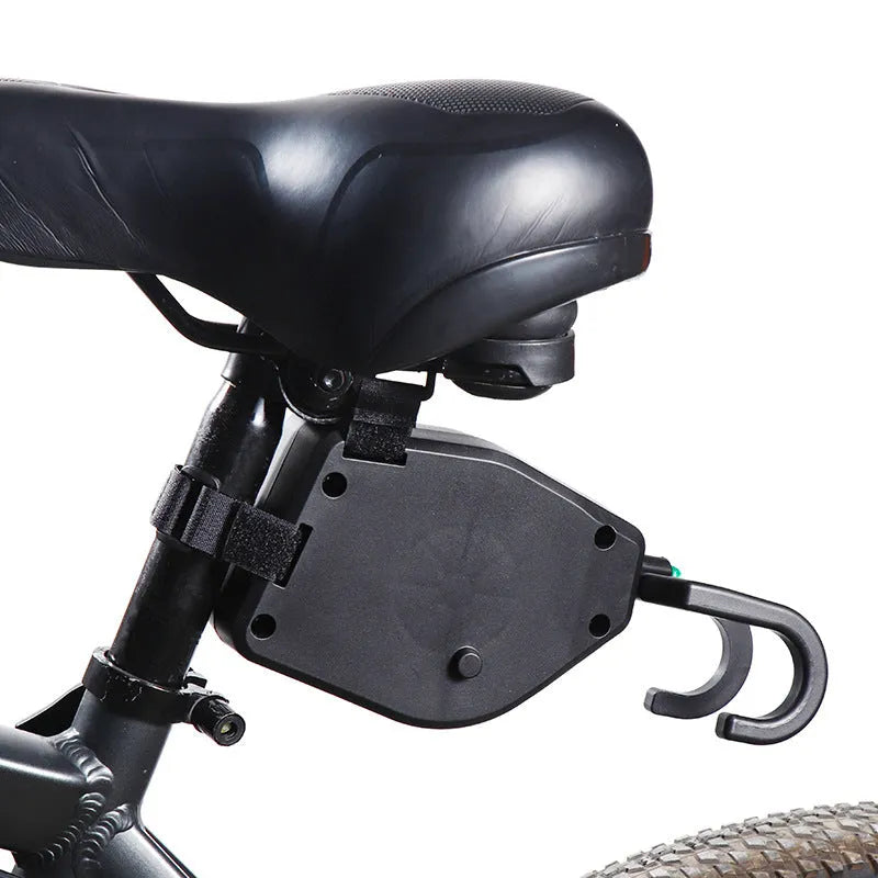 Black plastic mountain bike trailer traction device with adjustable trailer rope for child transport