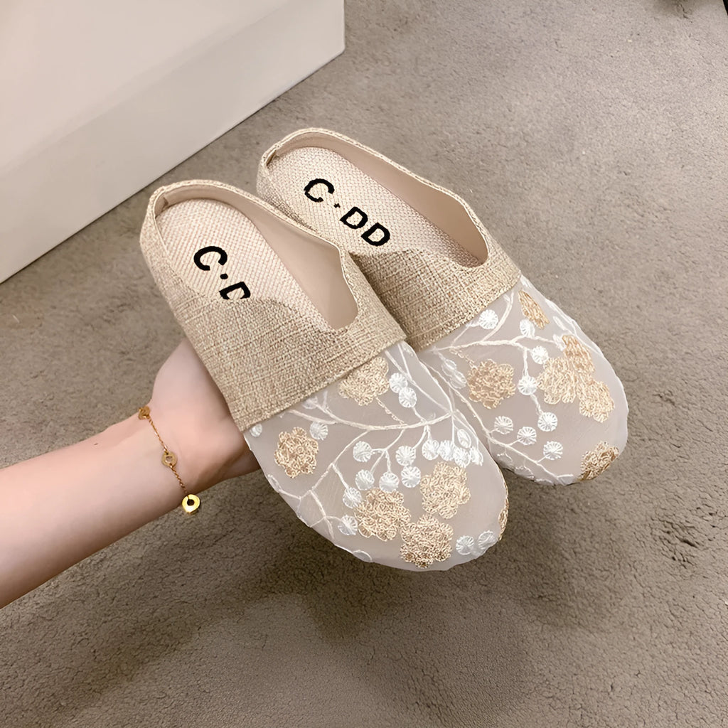 Women's low heel flat slip-on hollow sandals in gold with mesh upper and floriculture pattern