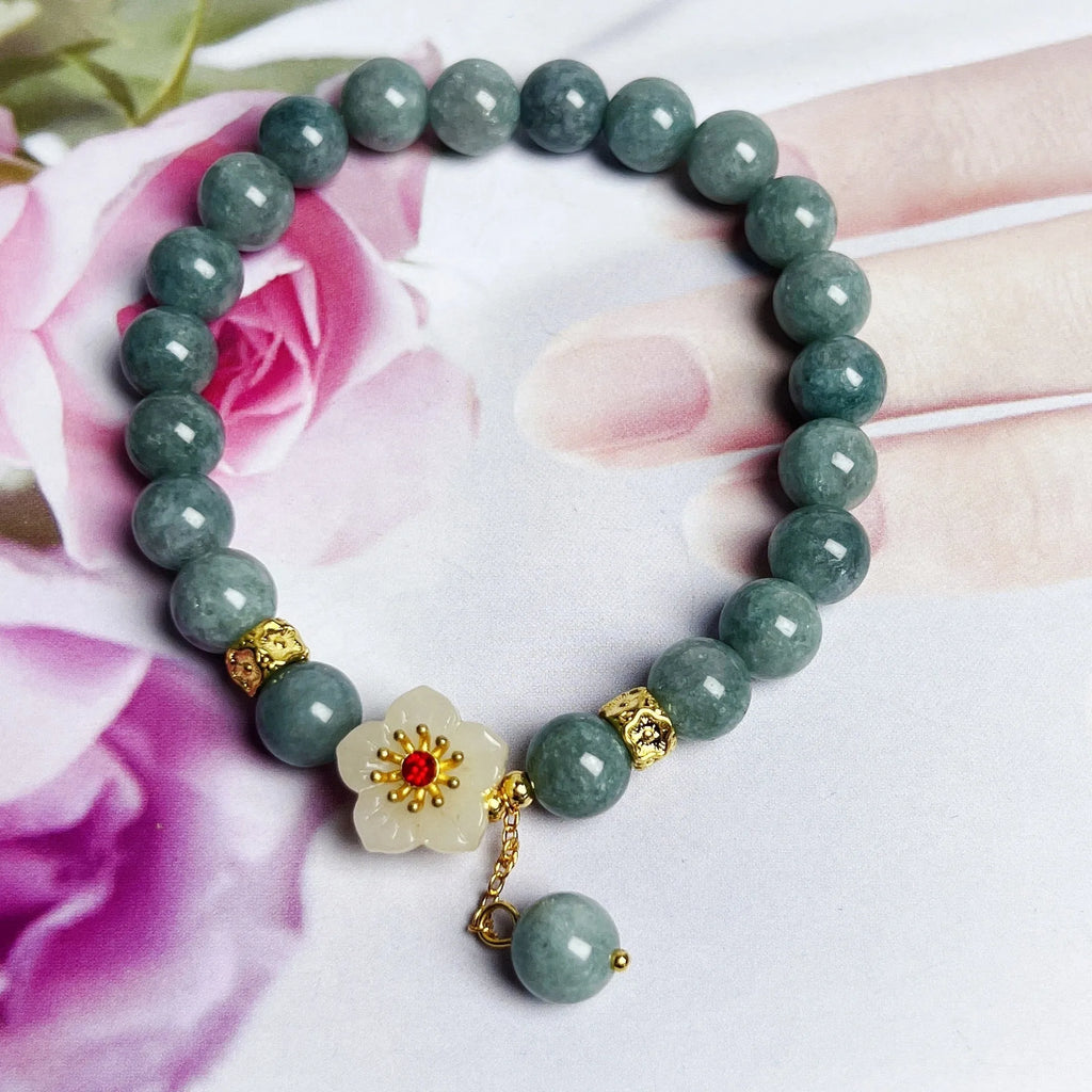 Women's adjustable jade bracelet with rope fastening in retro style