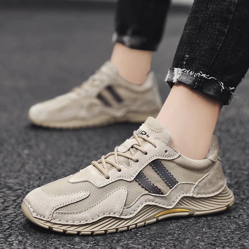 Men's low-top lace-up hiking boots in sand colour with pigskin upper and platform heel