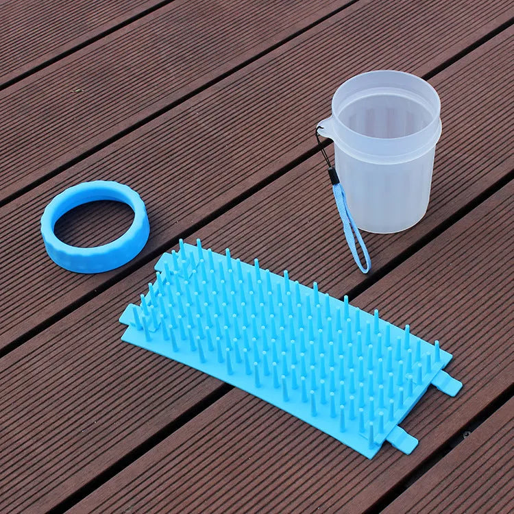 Silicone and pp pet footwash bucket for dogs in blue pink green colours with large small size options
