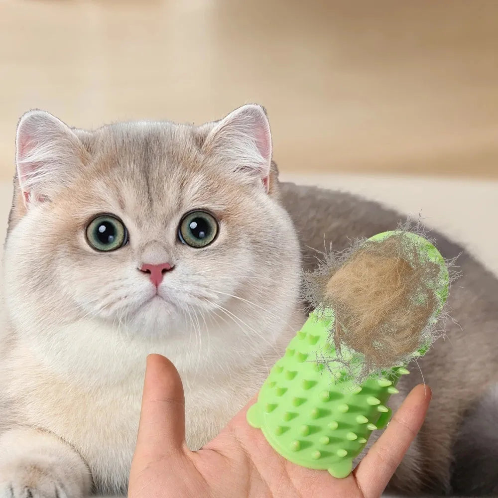 Silicone cat grooming comb with rounded teeth and adjustable strap for table mounting