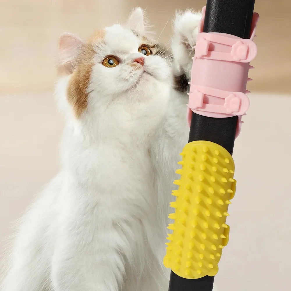 Silicone cat grooming comb with rounded teeth and adjustable strap for table mounting