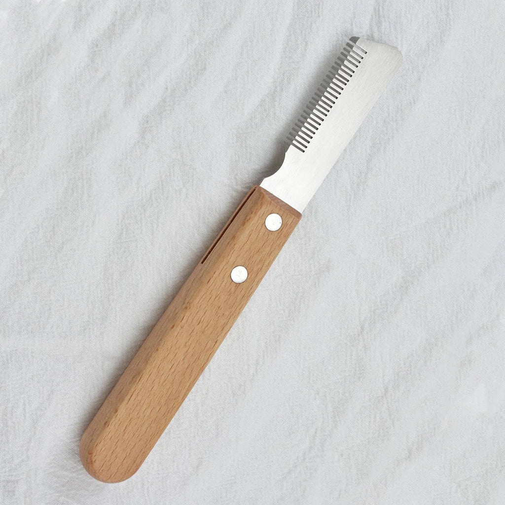 Wood handle pet stripping knife grooming tool for dogs and cats with two size options