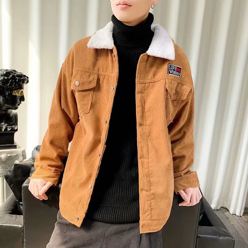 Men's loose-fit corduroy workwear jacket in khaki colour with regular sleeves and stick pocket