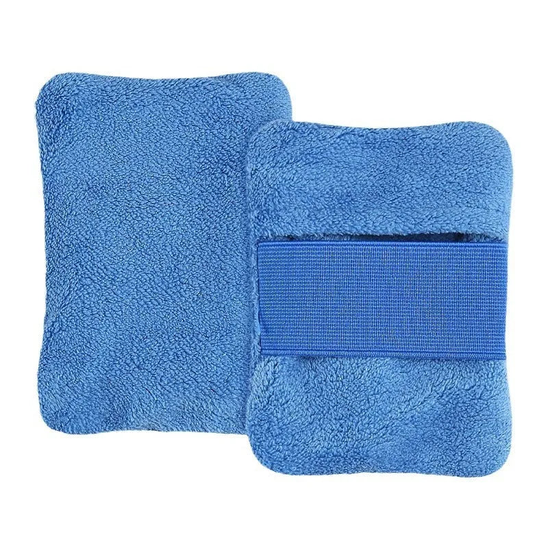 Reusable beach sand remover towel made of coral fleece in blue colour showing size 14x12cm