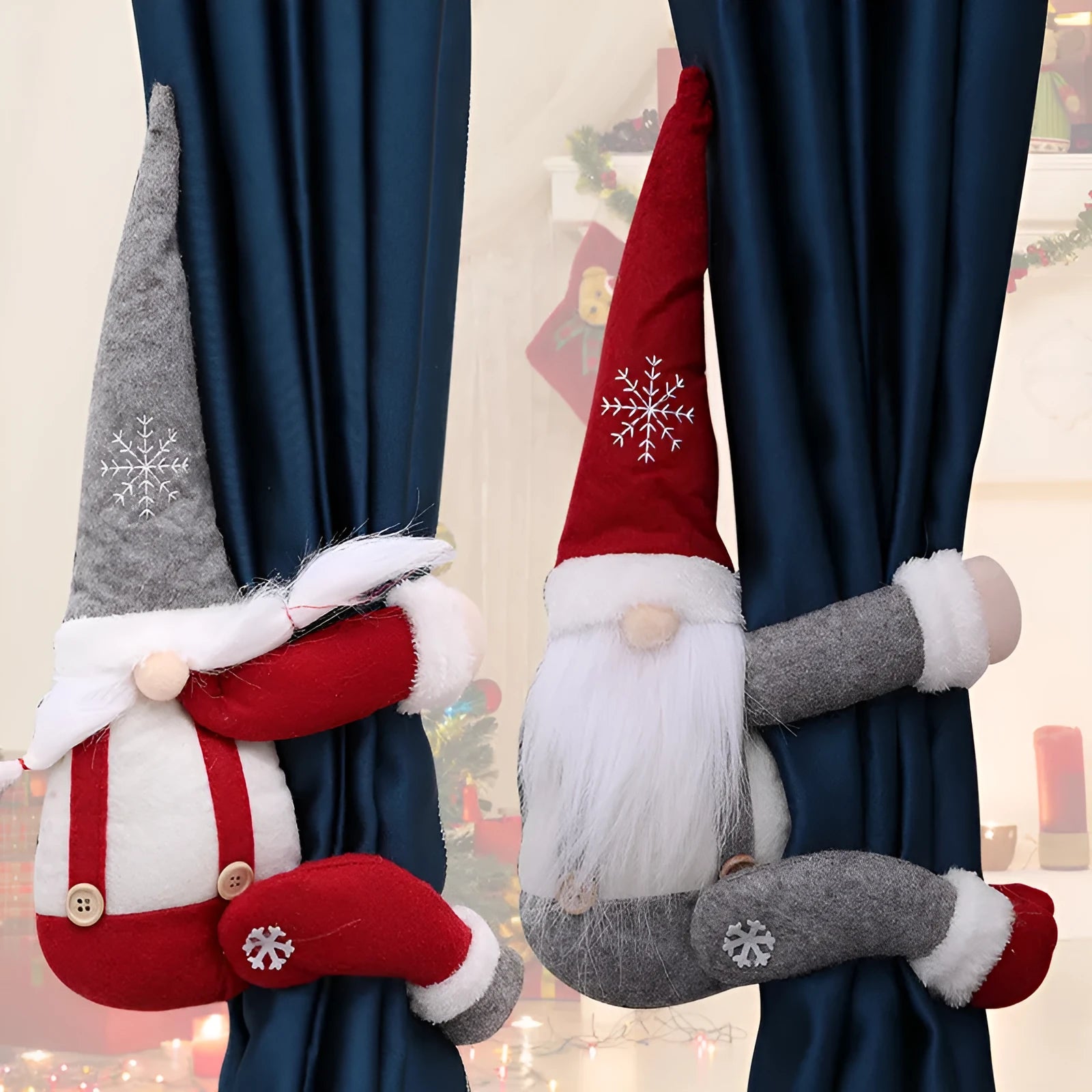 Fabric curtain buckle forest old man side hugging design with snowflake hat and beard 51x22cm