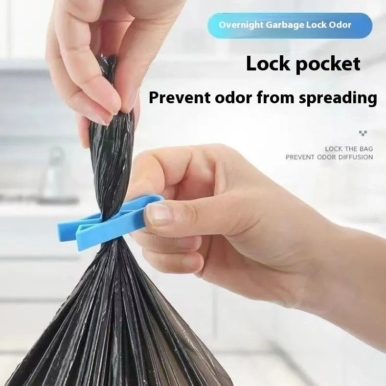 PP plastic garbage bag fixing clip for side-mounted attachment to trash cans