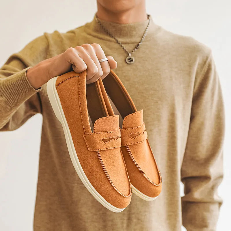 Men's suede casual shoes in beige with a round toe and flat rubber sole.