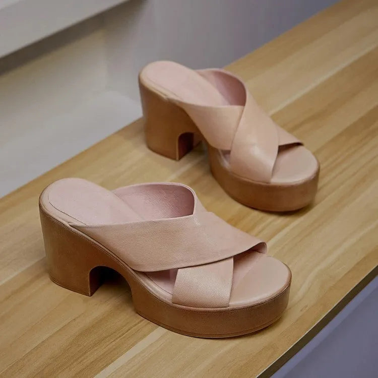 Summer casual retro chunky heel Roman sandals in genuine sheepskin leather, brown colour, side view