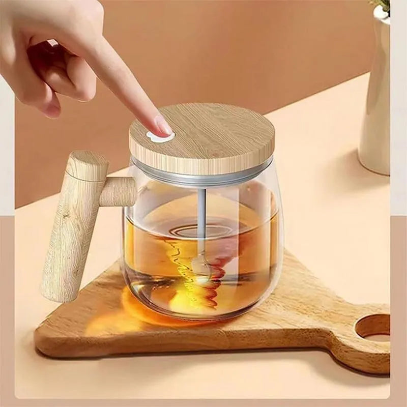 Clear borosilicate glass self-stirring coffee mug with automatic mixing function and 400ml capacity