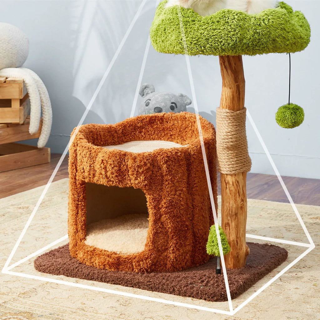 Solid wood cat climbing frame with sisal scratching posts and integrated tree house in cute style for indoor cats